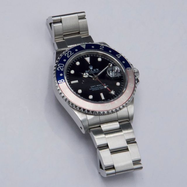Rolex GMT Master 16700 Image 2